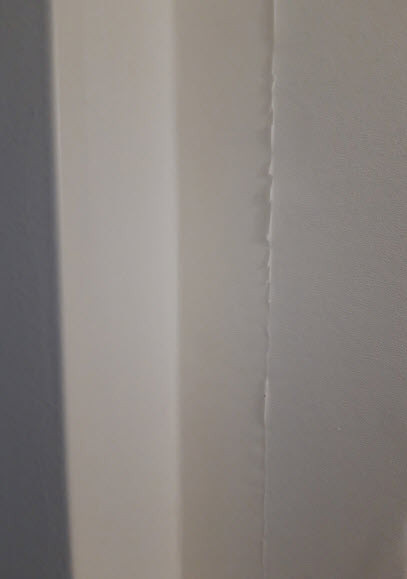 tapet calitate slaba tapet calitate slaba taiat stramb