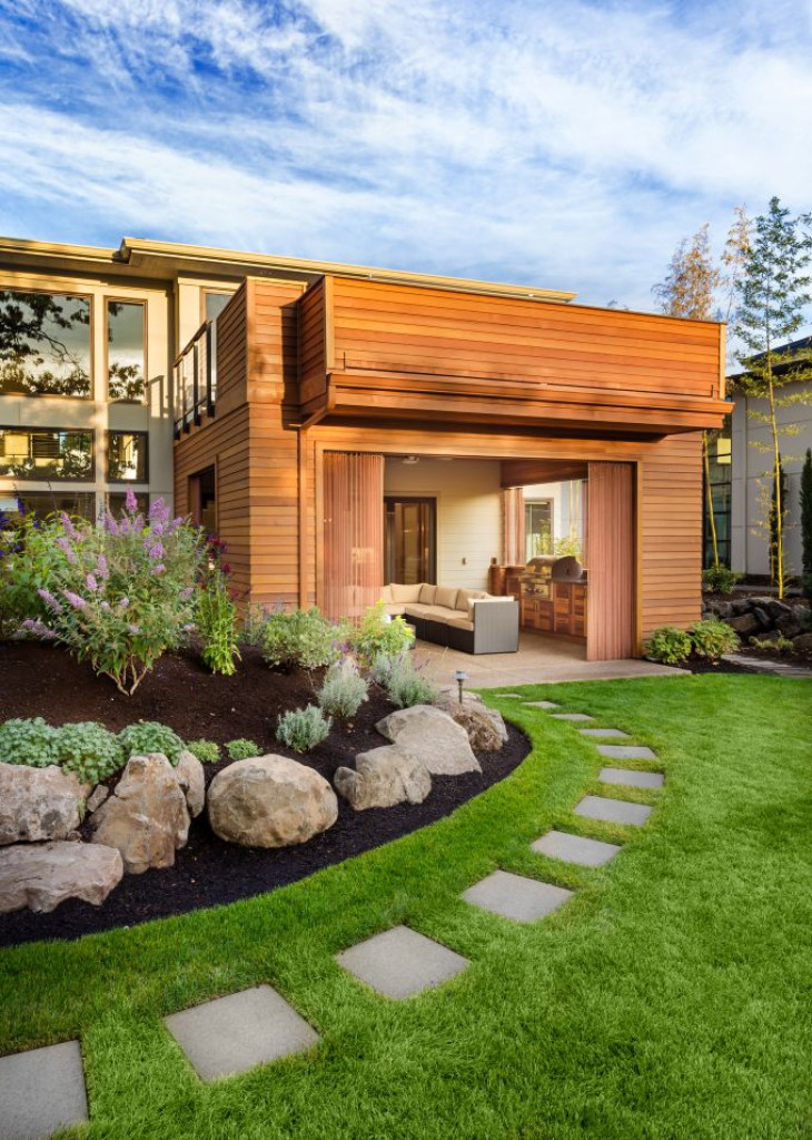 casa din lemn moderna curte moderna landscaping