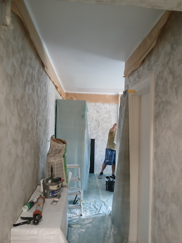 Apartament militari rezident