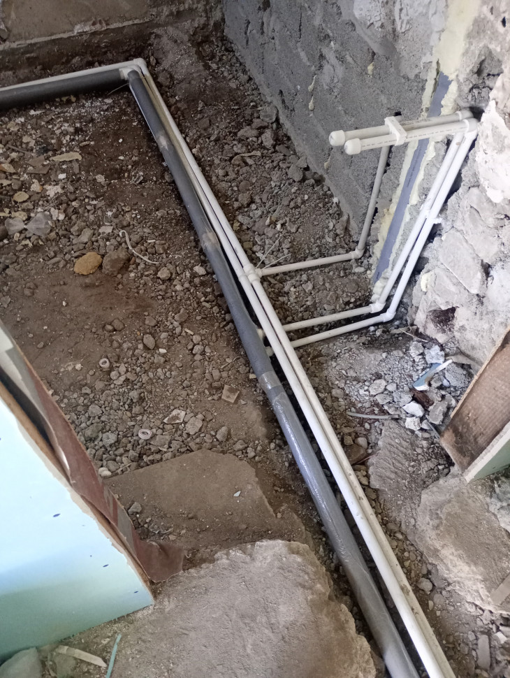 Construcție și amenajare baie+cameră tehnică