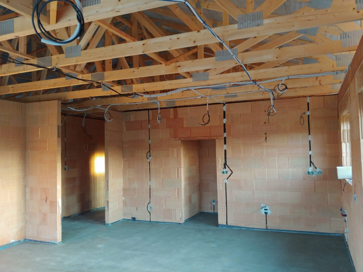 Instalatie electrica casa caramida