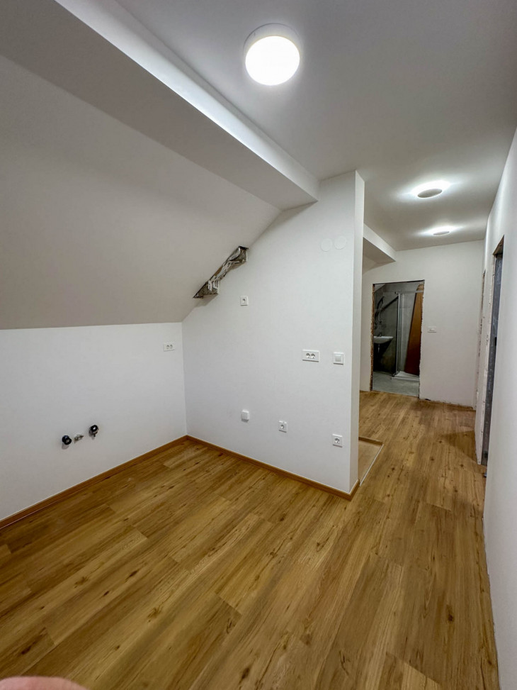 Instalatie electrica si iluminat la finisaj mansarda